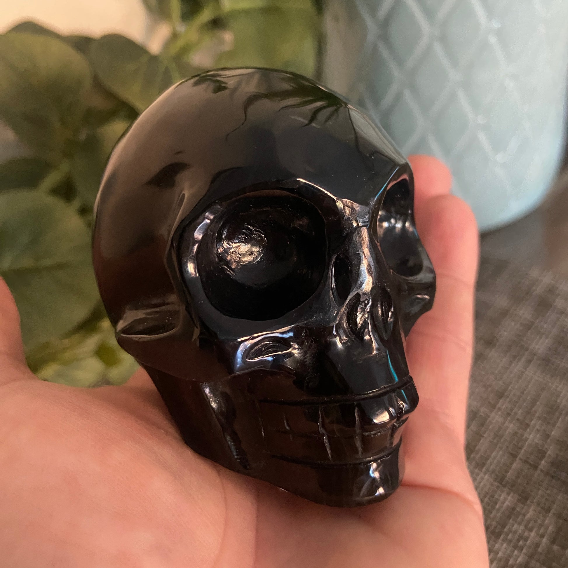 Obsidian Skull - Earth Elements UK