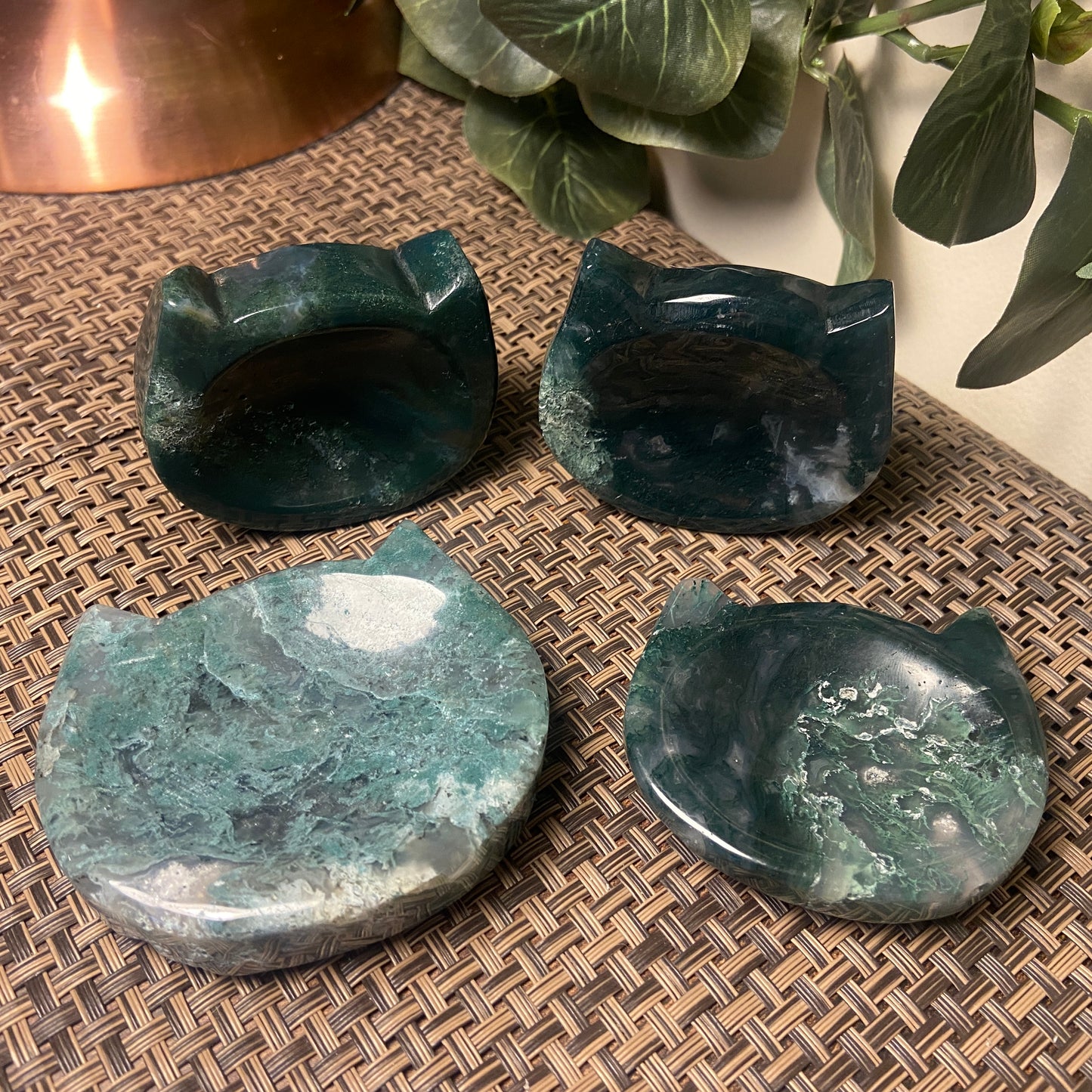 Moss Agate Cat & Round Shaped Bowls - Earth Elements UK