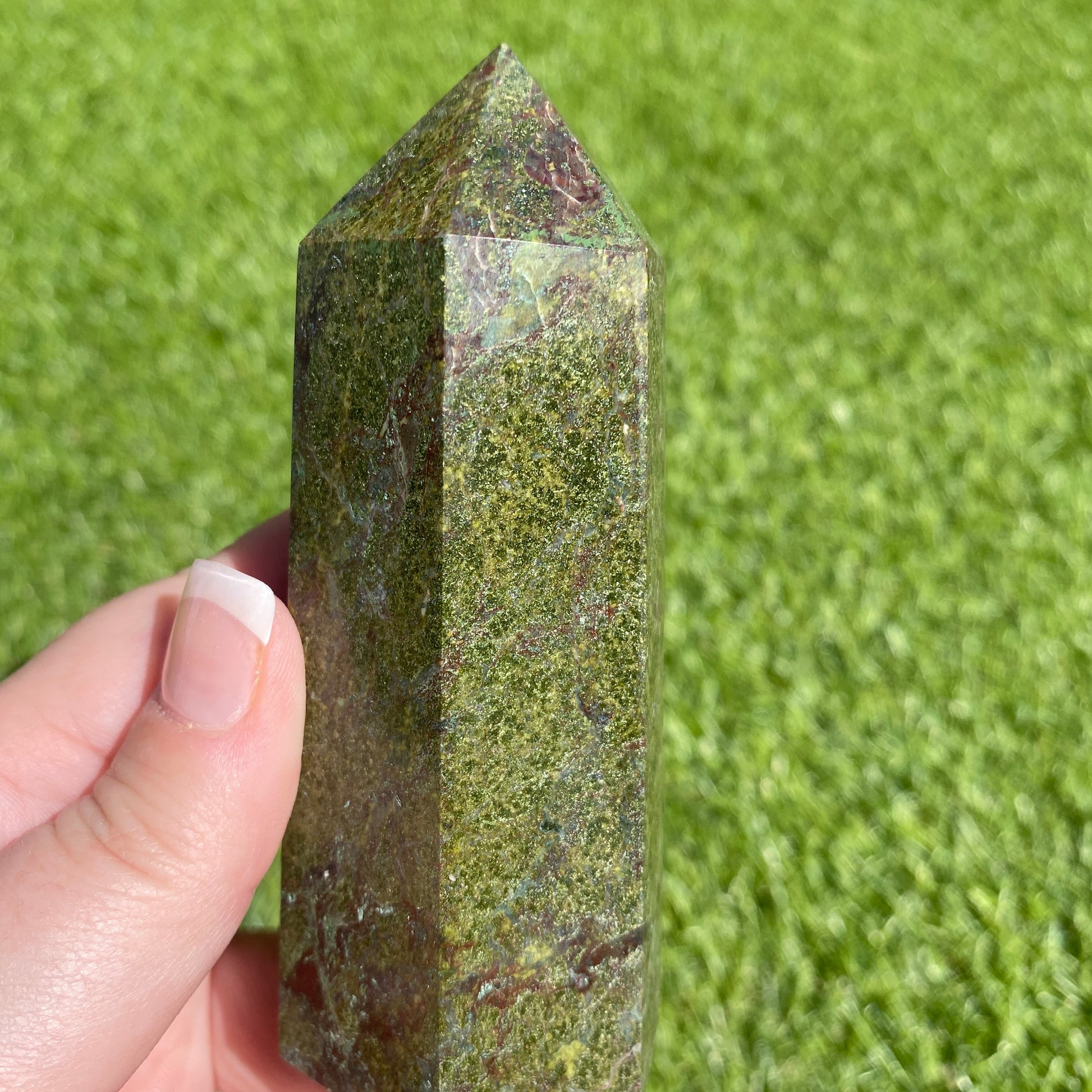 Large Dragon Bloodstone Point - Earth Elements UK